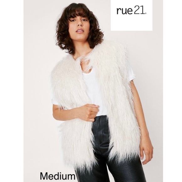 Faux Fur Shaggy Cream Vest Hook Eye 